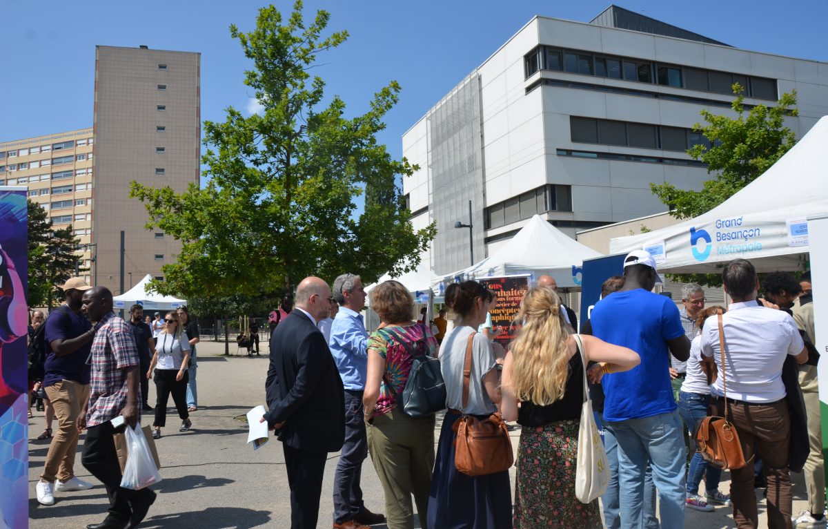 L'événement a accueilli quelques 300 visiteurs, dont 250 jeunes inscrits.  © Lilou B.