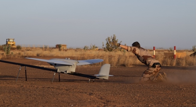 Le drone SMDR a pour mission d’appuyer le renseignement tactique en apportant des informations en temps réel, de jour comme de nuit. &copy; CIRFA