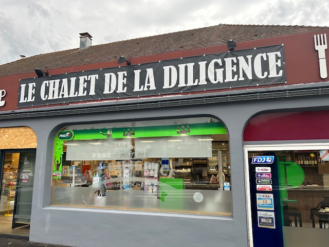  © Le chalet de la digilence