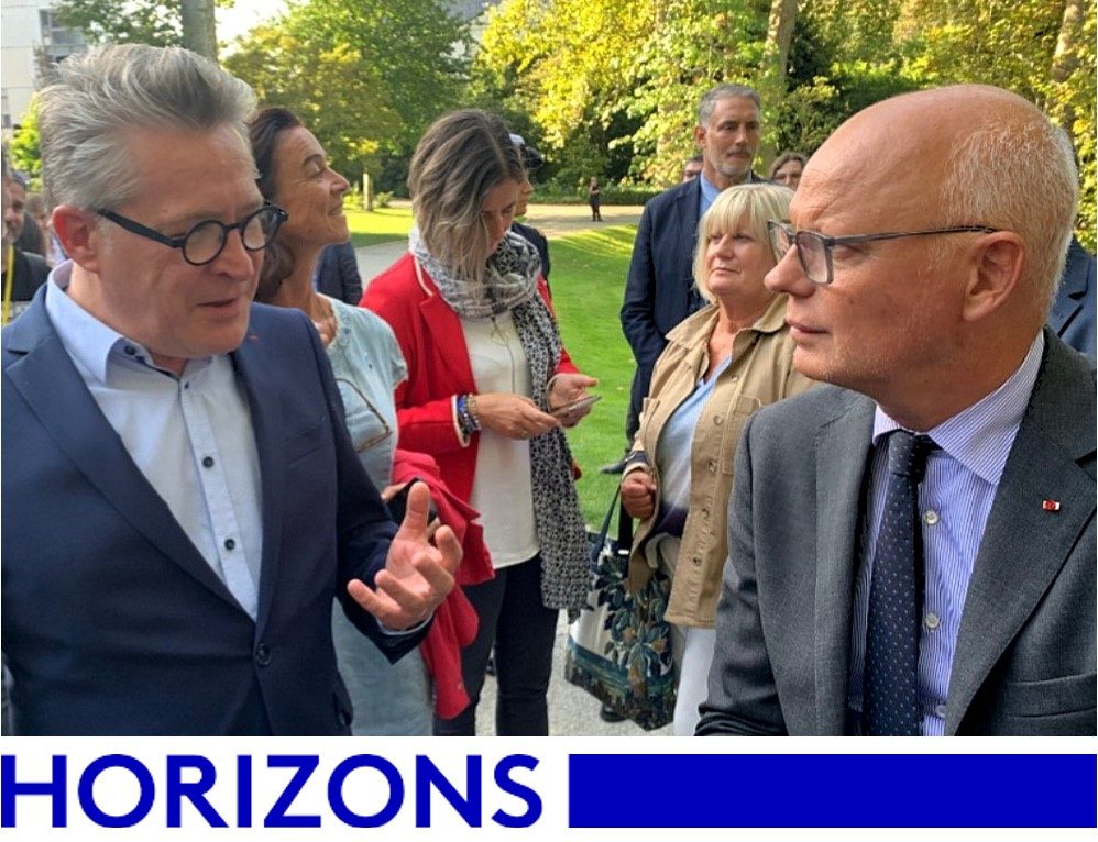 Éric Delabrousse, délégué municipal à Besançon et délégué départemental du Doubs du parti Horizons et Édouard Philippe, créateur de ce parti politique. © Horizons