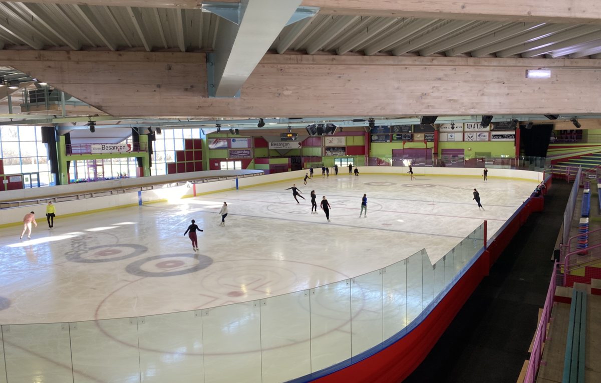  &copy; Hélène Loget