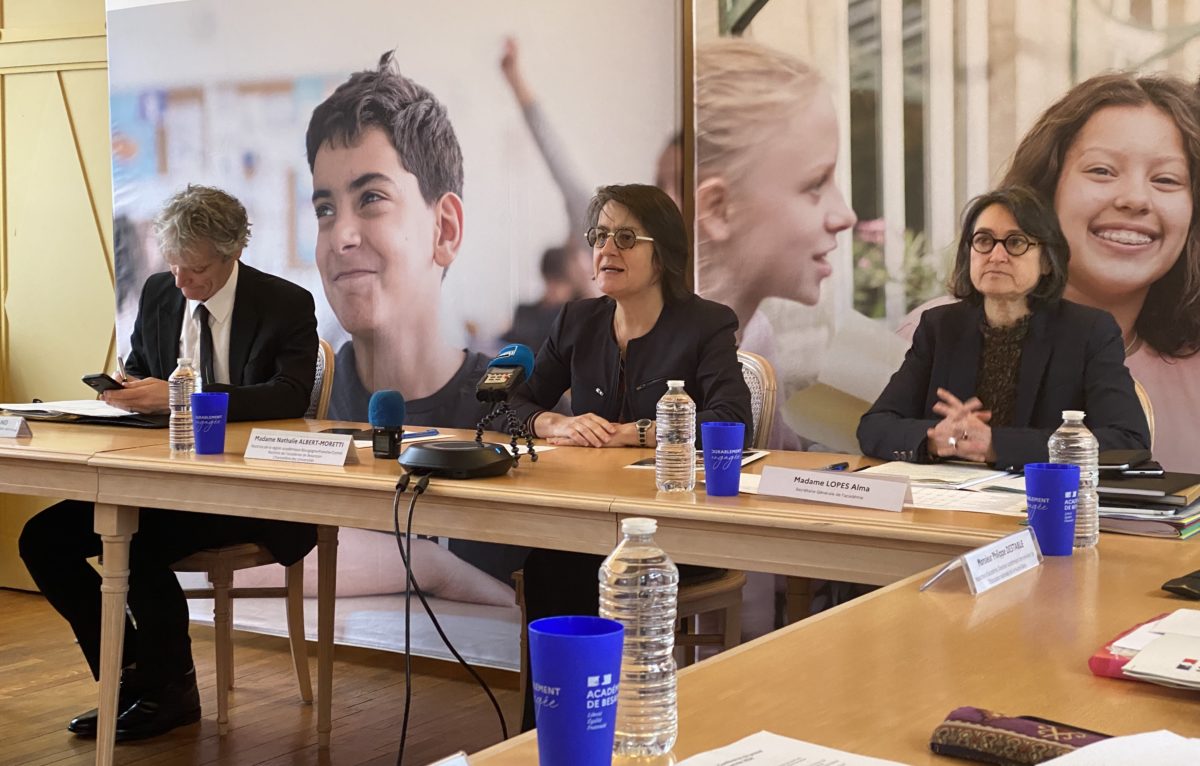 Patrice Durant, directeur académique des services de l'Education nationale (DASEN) du Doubs, Nathalie Albert-Moretti, rectrice de l'académie de Besançon et Alma Lopes, secrétaire générale de l’académie de Besançon. © Alexane Alfaro