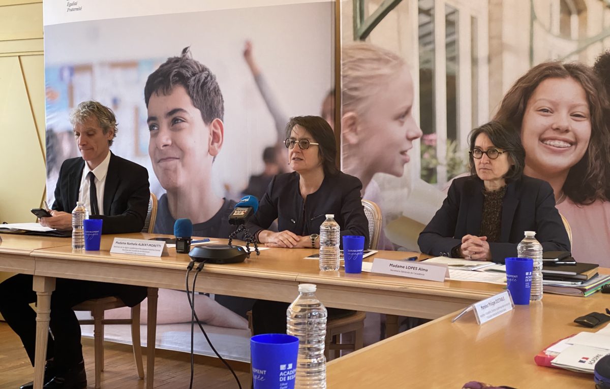 Patrice Durant, directeur académique des services de l'Education nationale (DASEN) du Doubs, Nathalie Albert-Moretti, rectrice de l'académie de Besançon et Alma Lopes, secrétaire générale de l’académie de Besançon. © Alexane Alfaro