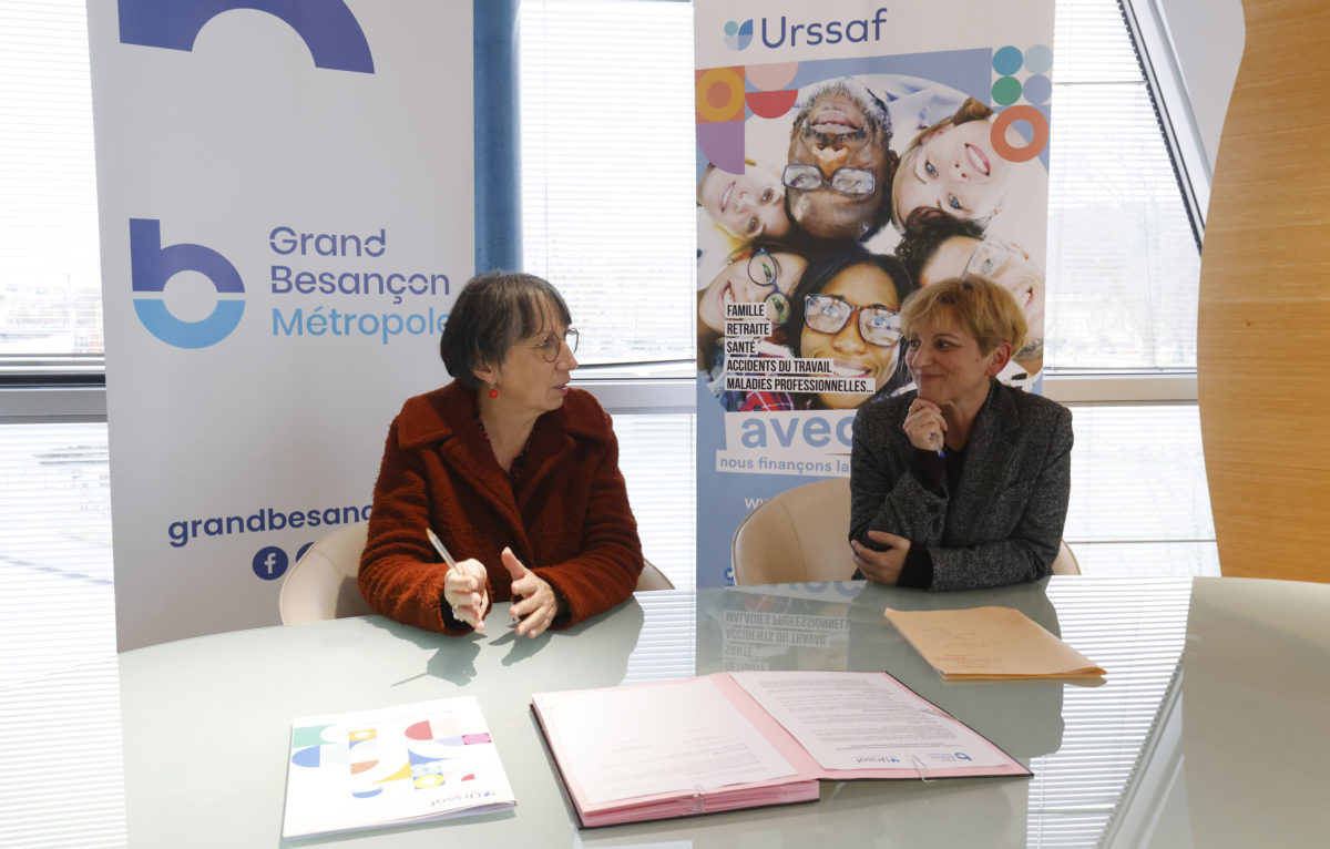 Anne Vignot, présidente de Grand Besançon Métropole et Anne Barralis, directrice de l’Urssaf Franche-Comté. © Grand Besançon Métropole
