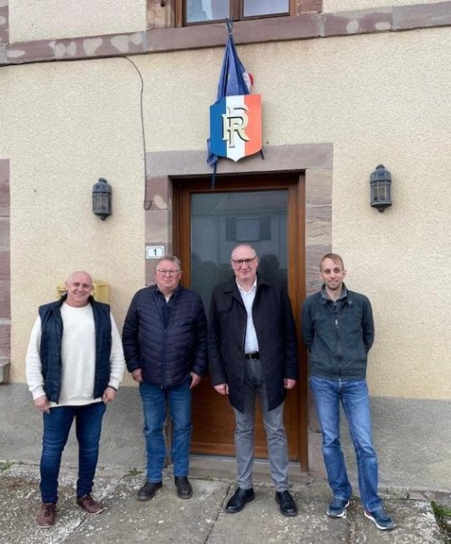 Olivier Rietmann en visite dans une mairie de la CC du triangle Vert  ©