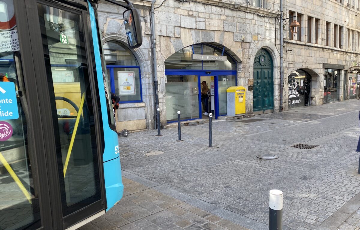  &copy; Hélène Loget