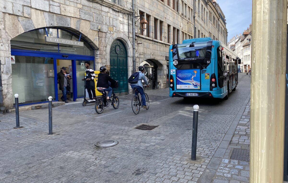  &copy; Hélène Loget