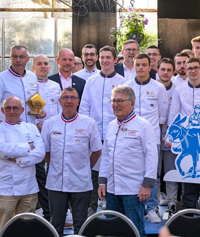 Jury et participants au Concours du Meilleur Croissant au beurre d'Isigny AOP Ste-Mère Normandie. © Isigny Ste Mère AOP