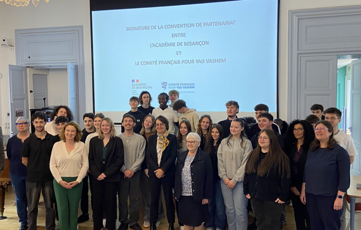 Avec les élèves du lycée professionnel Toussaint Louverture de Pontarlier. © Élodie R.