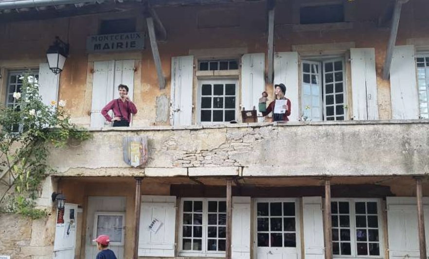 Maison commune <span class='copyright'>© Montceaux-Ragny</span>