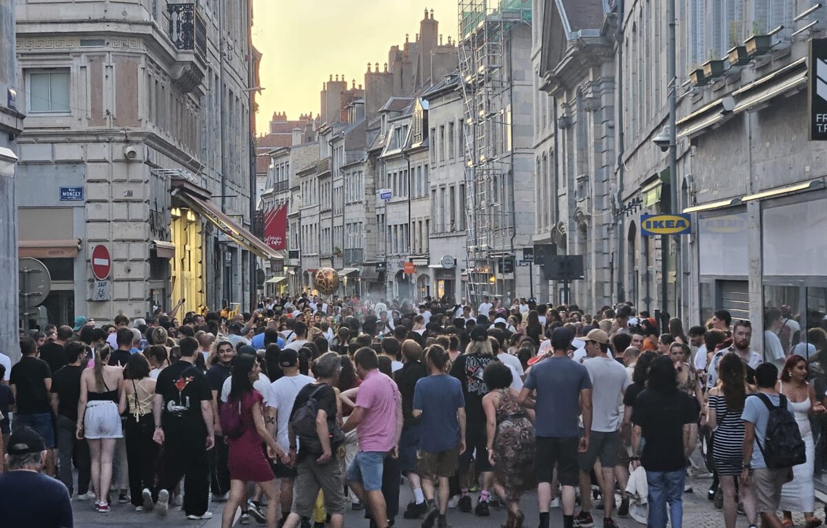 © Élodie R.