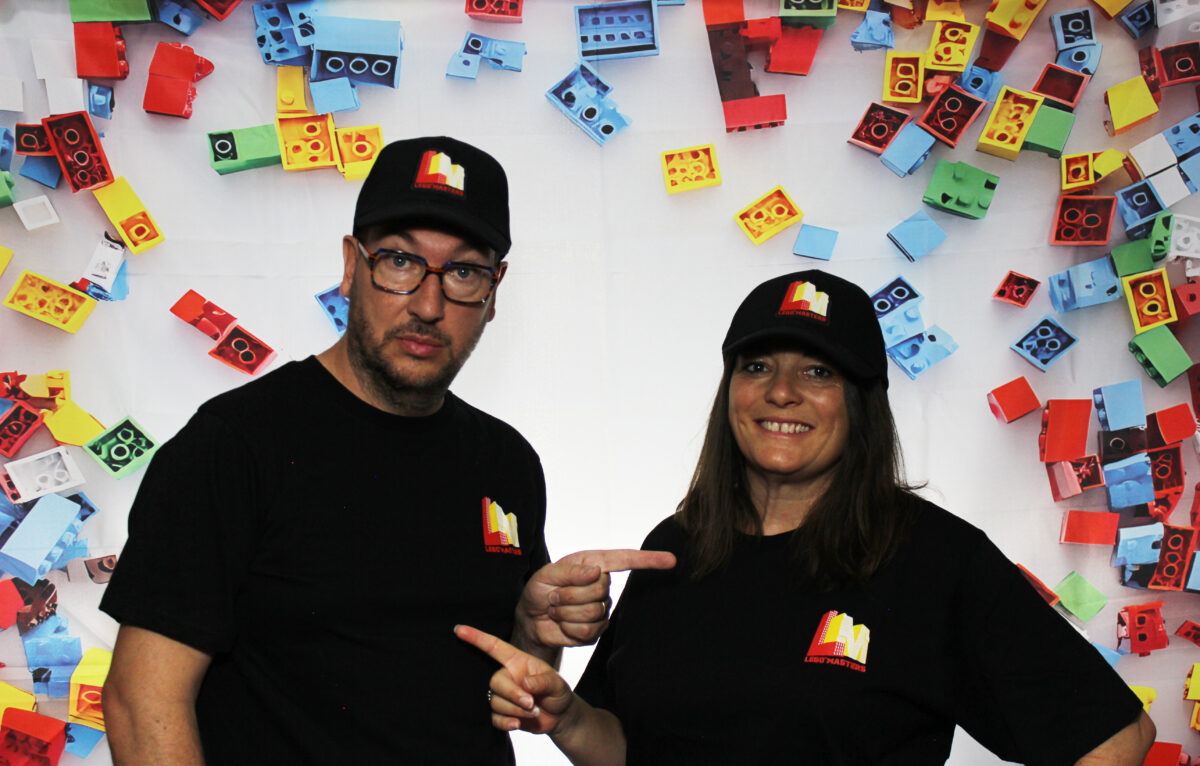 Samuel et Marie-Céline, participants de l'émission Légo Masters saison 5 sur M6 et originaires de Bonnay près de Besançon. © DR