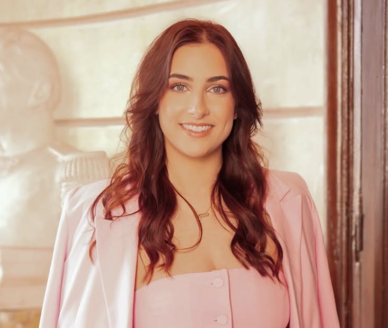 Candidate n°1 - Lucy Antequera © studiomaiaoff 
