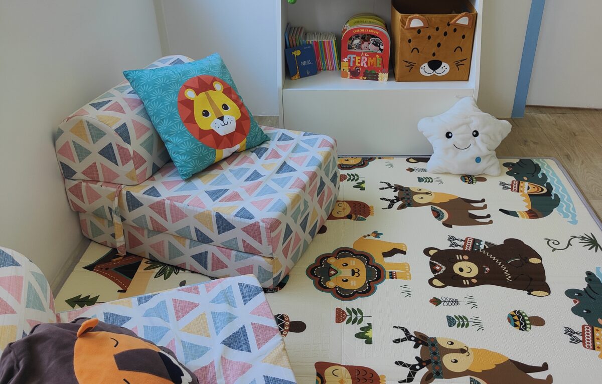  © Micro-crèche École-Valentin