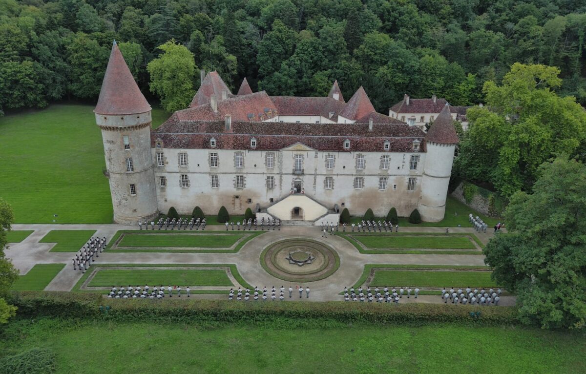 Vue drone de la cérémonie. ©