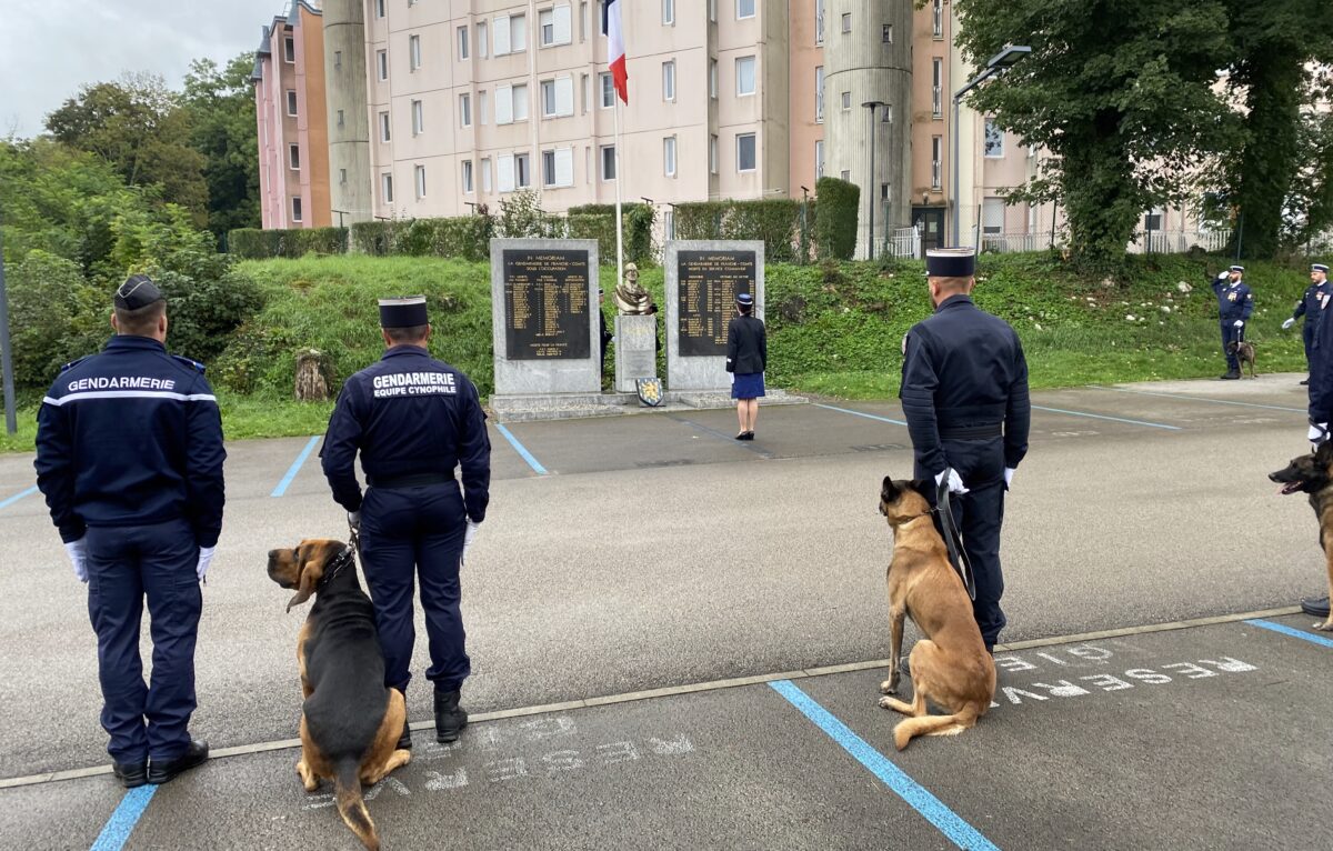  © Hélène Loget