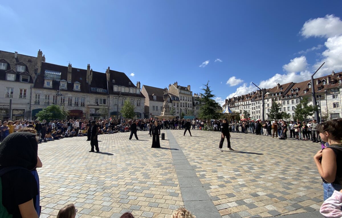  © Élodie R.