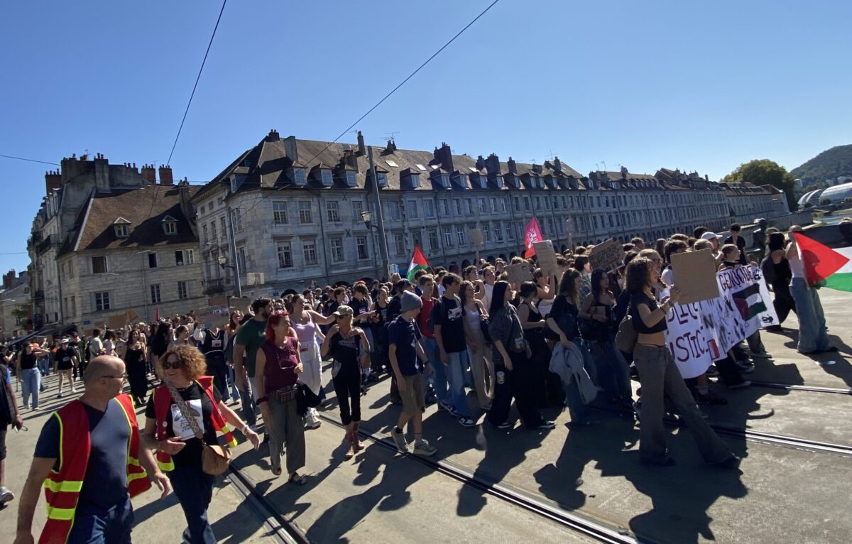  © Élodie R.