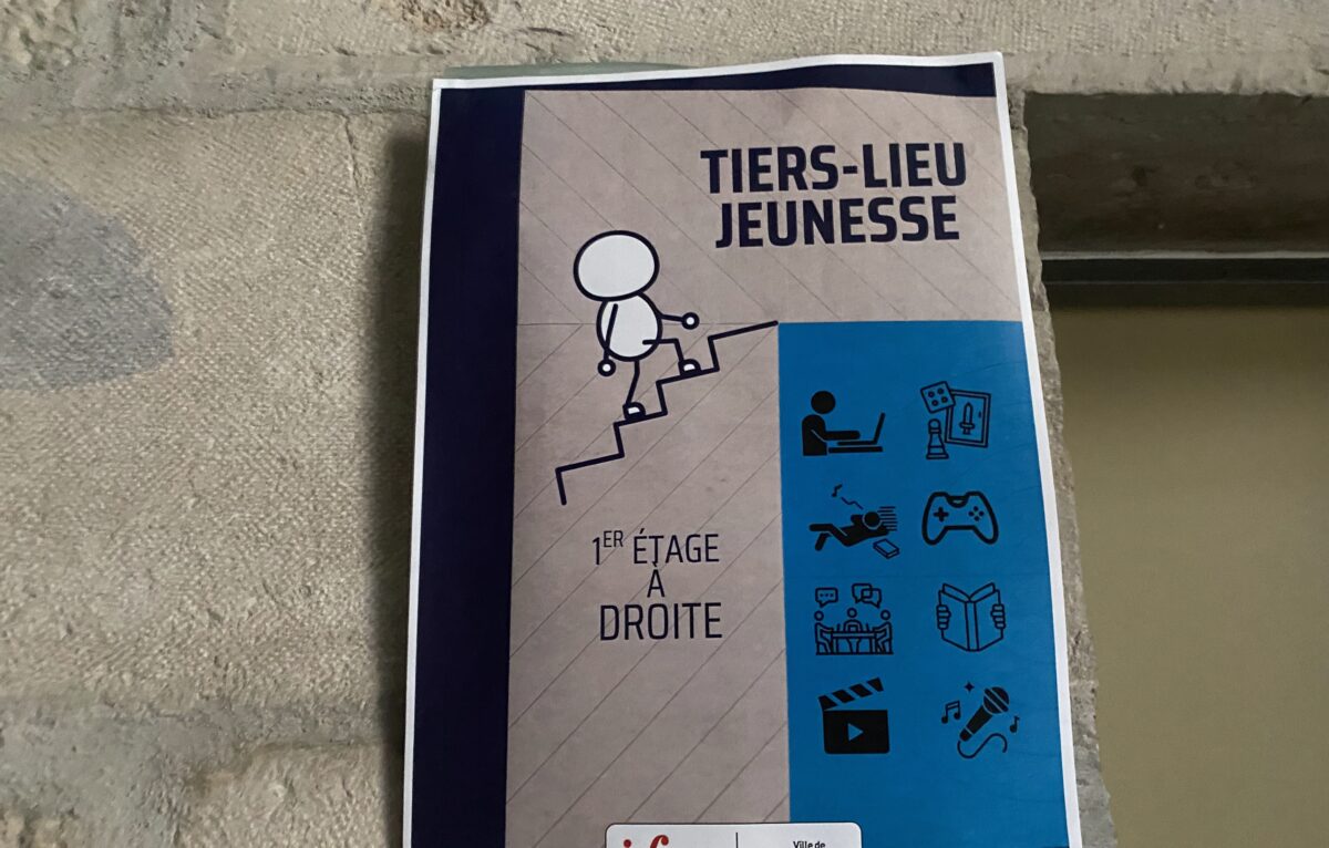  © Hélène Loget