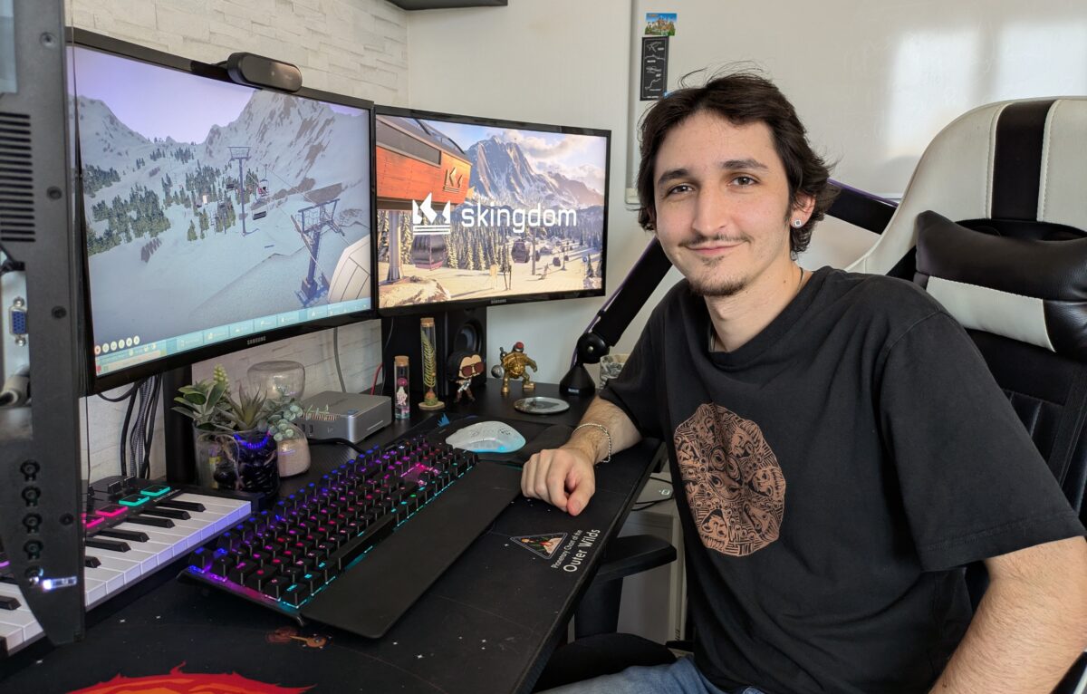Yannis Beaux, créateur du jeu de gestion de station de ski Skingdom.  © YB