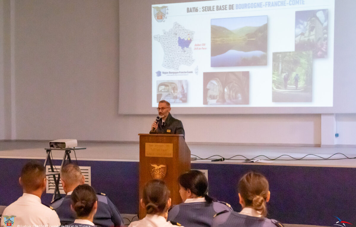 Du 14 16 octobre 2025, un séminaire des réfèrents mixité s'est tenu sur la base aérienne 116. © BA 116