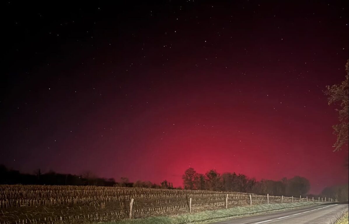 Aurore boréale vers 04h30. © Amandine B. / Communauté Météo Franc-comtoise