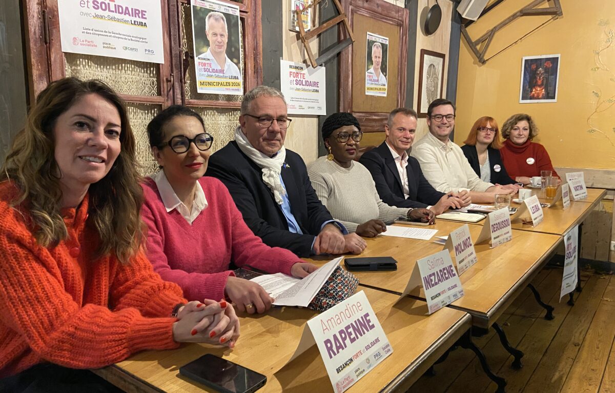Amandine Rapenne, Salima Inezarene, Patrick Molinoz, Saxette Degoussou, Jean-Sébastien Leuba, Raphaël Krucien, Orianne Vatin et Frédéric Baehr. © Élodie R.