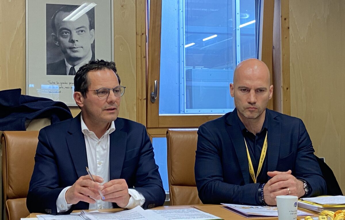 Le président de la Région Bourgogne-Franche-Comté Jérôme Durain et le président de l'agence économique régionale (AER) Arnaud Marthey. © Élodie R.