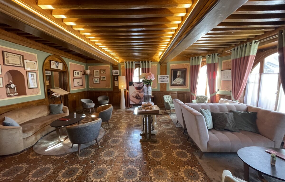 Monument historique, la salle Alexandre Dumaine au Relais Bernard Loiseau - La Côte d'Or à Saulieu © Alexane Alfaro