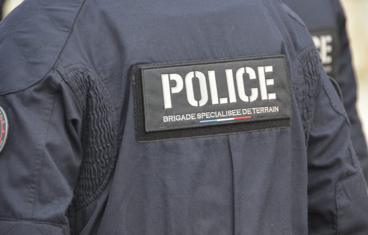  &copy; Hélène Loget