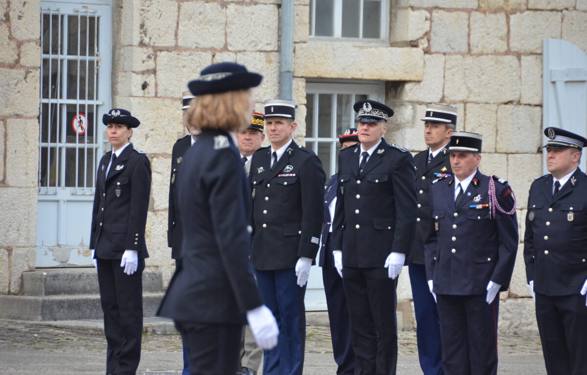  &copy; Hélène Loget