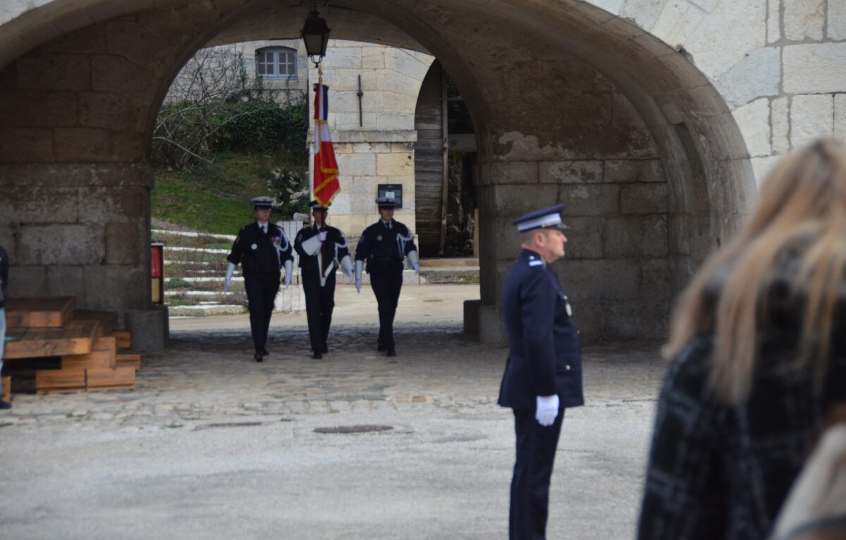  &copy; Hélène Loget