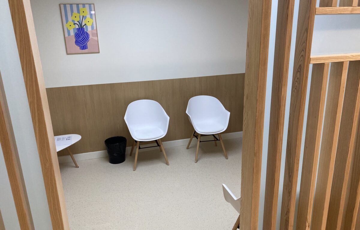  &copy; Hélène Loget