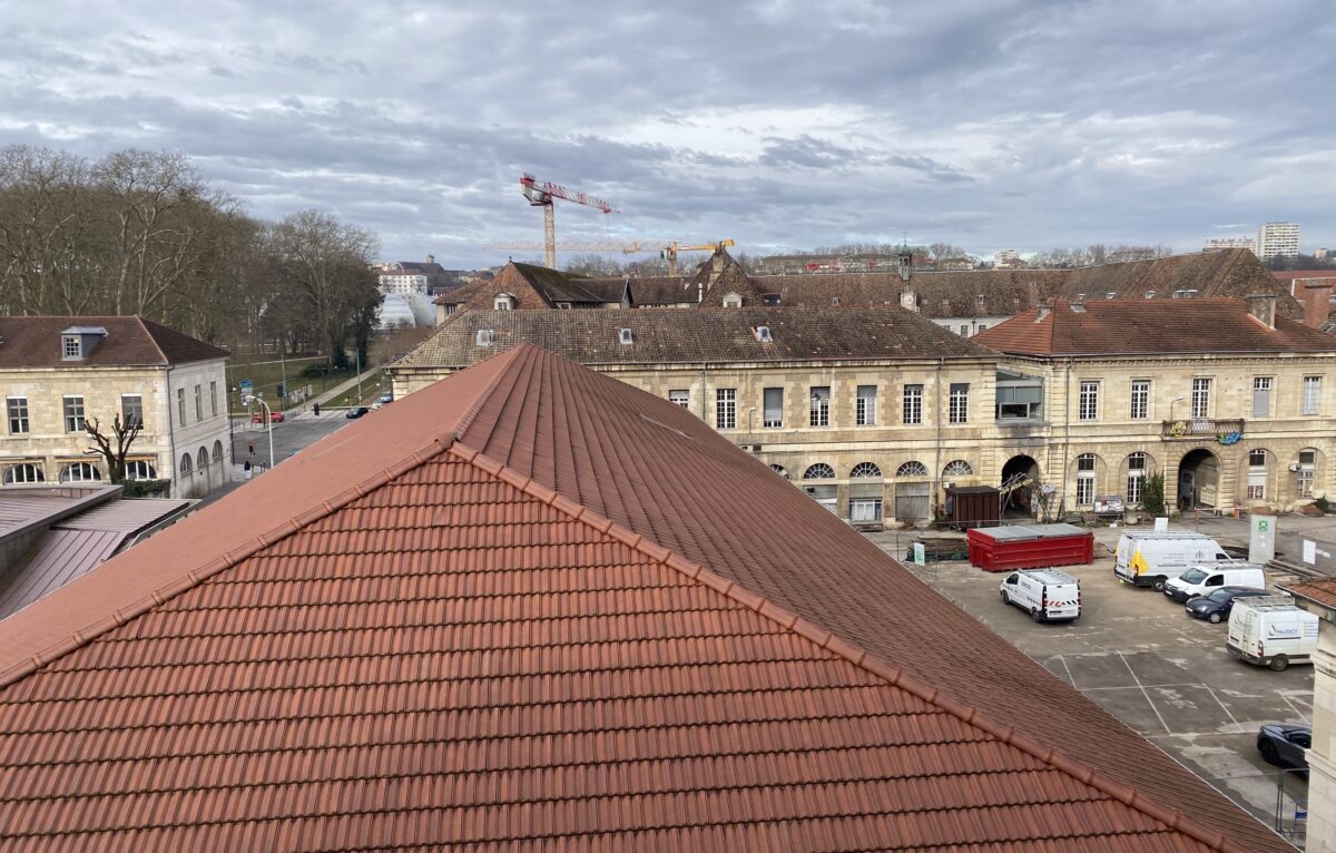  &copy; Hélène Loget