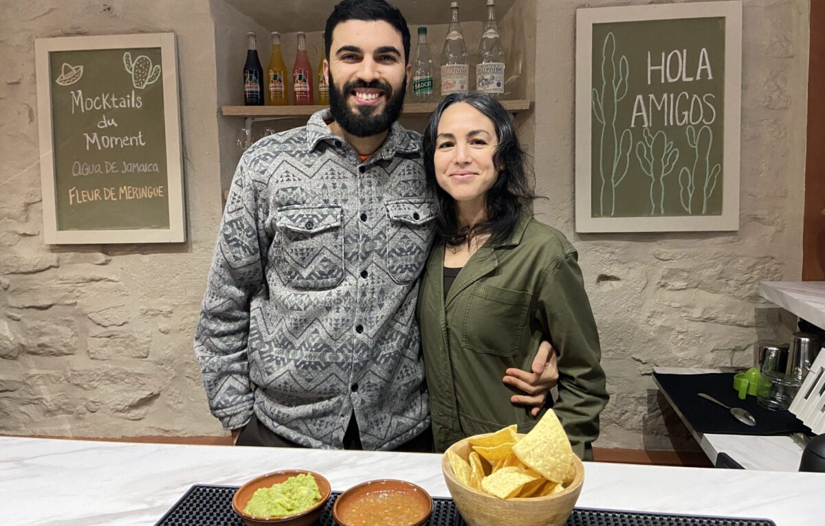 Yassine Khomri et Jessica Velasquez, gérants du restaurant Casa good vibes.  &copy; Élodie R.