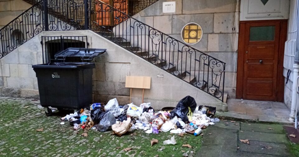 Insalubrité persistante dans un immeuble rue Mégevand à Besançon : les riverains alertent la mairie et le bailleur social