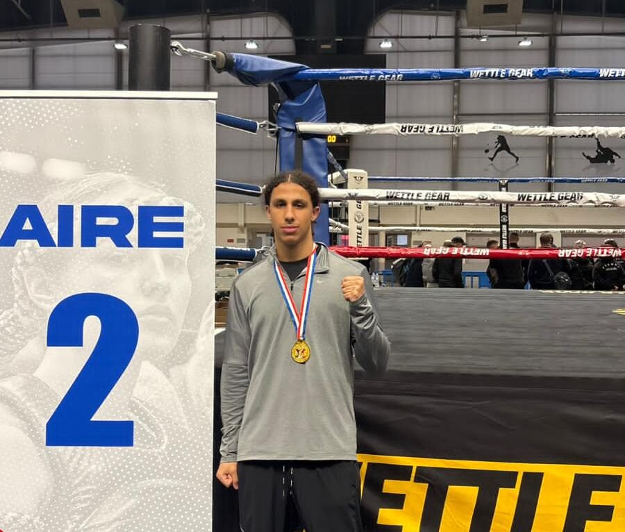 Younès Moumen &copy;