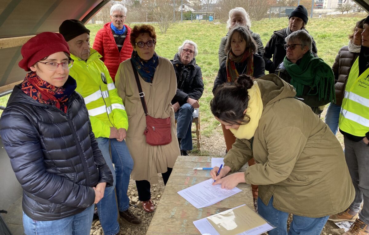  &copy; Hélène Loget