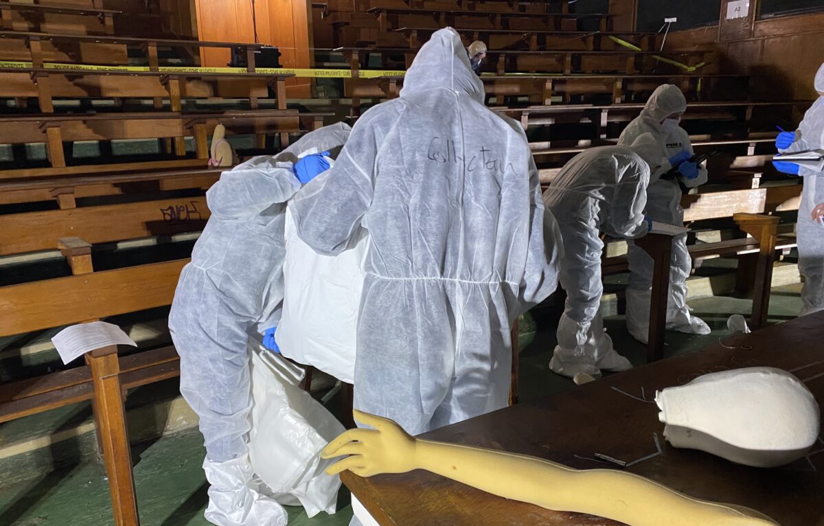  &copy; Hélène Loget