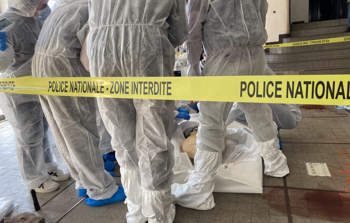  &copy; Hélène Loget