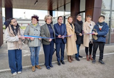 Jérôme Durain, président de la Région Bourgogne-Franche-Comté, Catherine Hervieux, députée, Françoise Tenenbaum, vice-présidente de la Région et Nathalie Koenders, maire de Dijon ©Région BFC &copy;