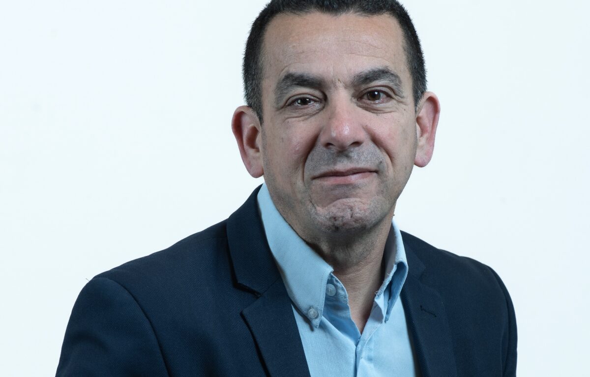 Abdel Ghezali &copy;