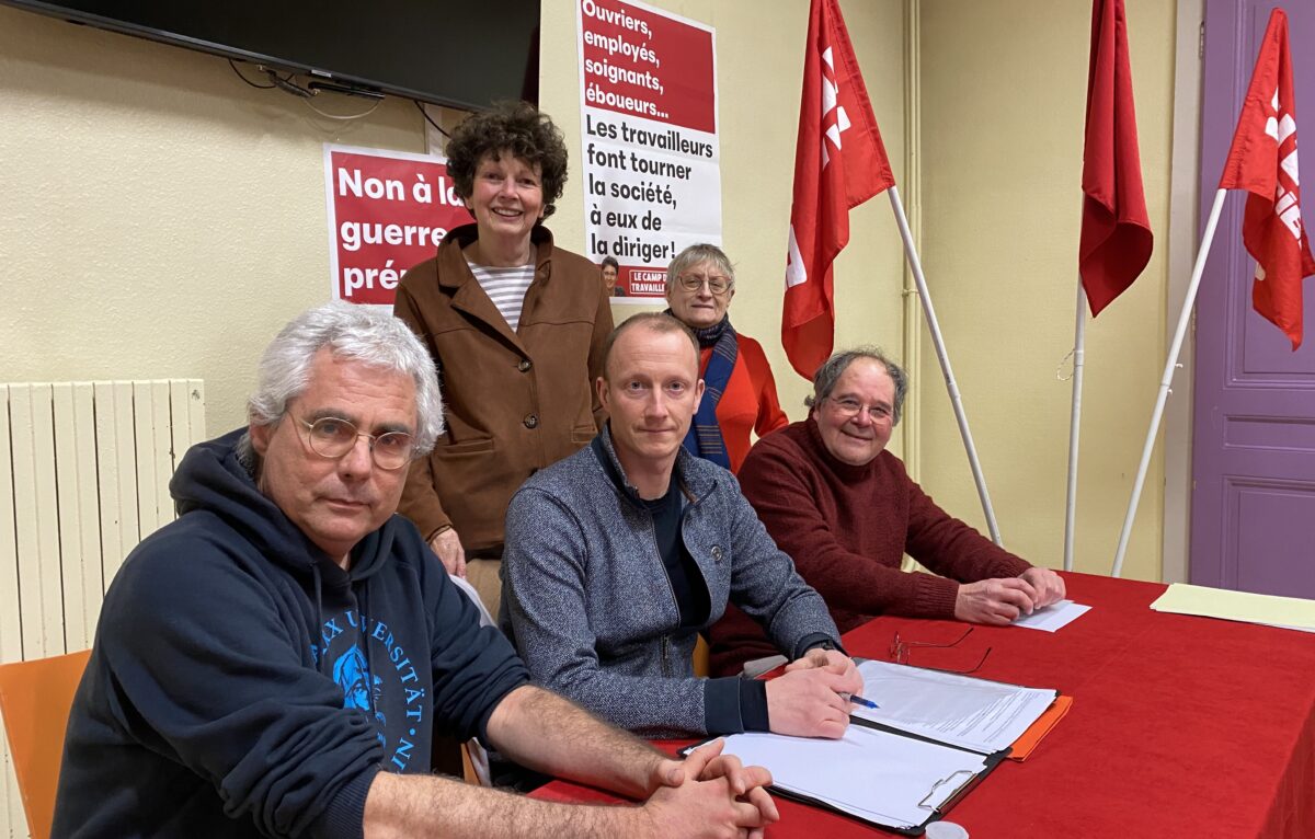  &copy; Hélène Loget