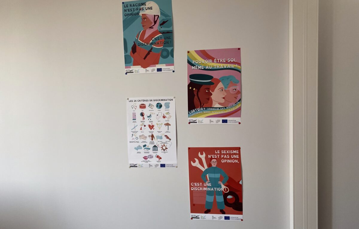  &copy; Hélène Loget