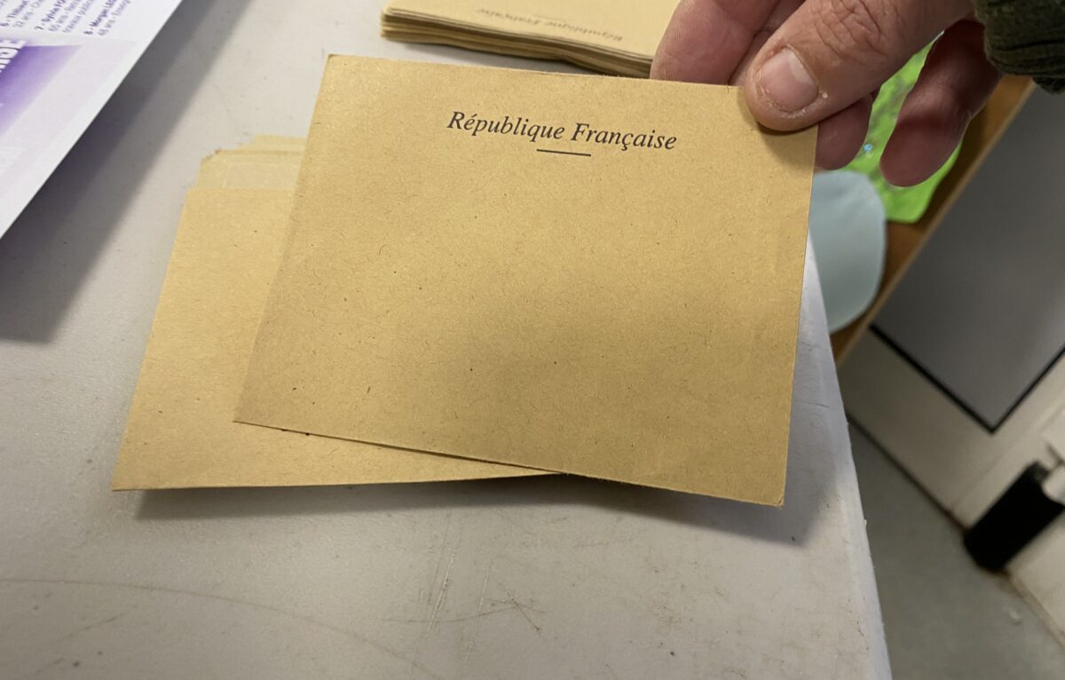  &copy; Hélène Loget