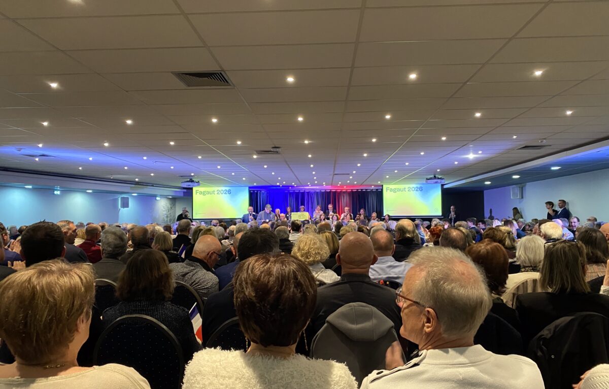  &copy; Hélène Loget