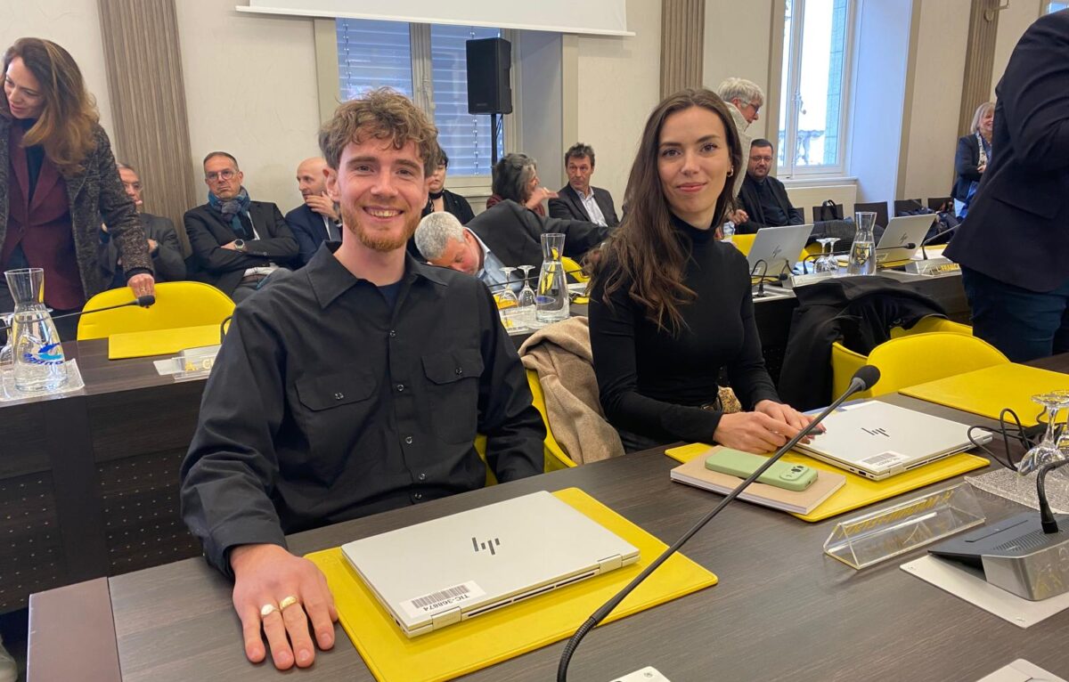 Martin Mellion et 
Hélène Magnin-Feysot, opposition LFI &copy; Hélène Loget