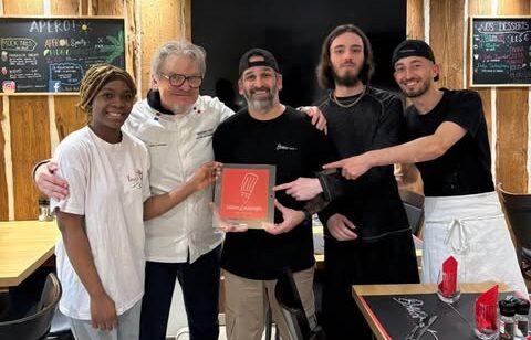 Le critique Christophe Stuber au restaurant l'Antr'Act. &copy; DR