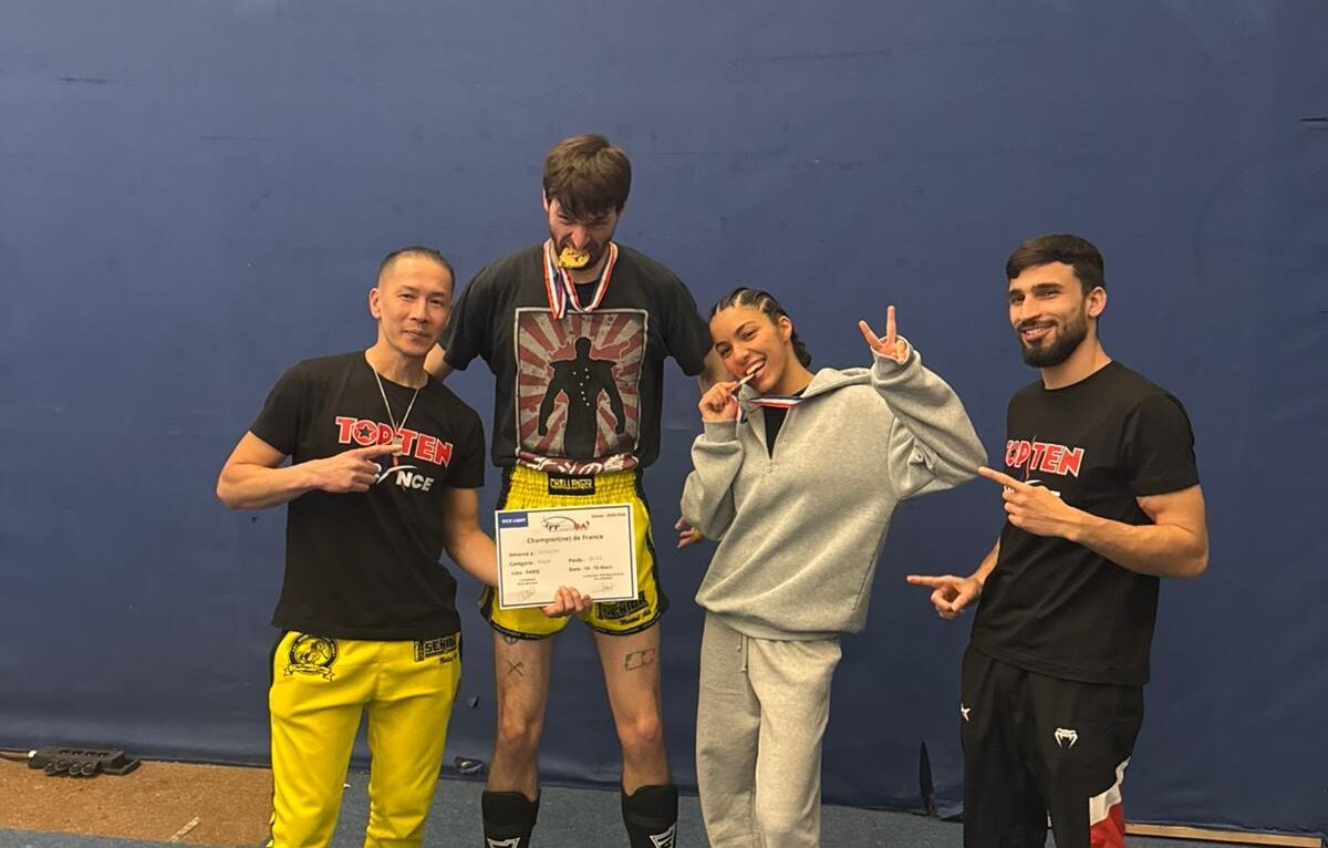 Sokoan Prasomsouk (coach), Dorian Herbert, Malyana Bousserima et Josua Donas coachs (coach). &copy; Challenger’s gym Besançon