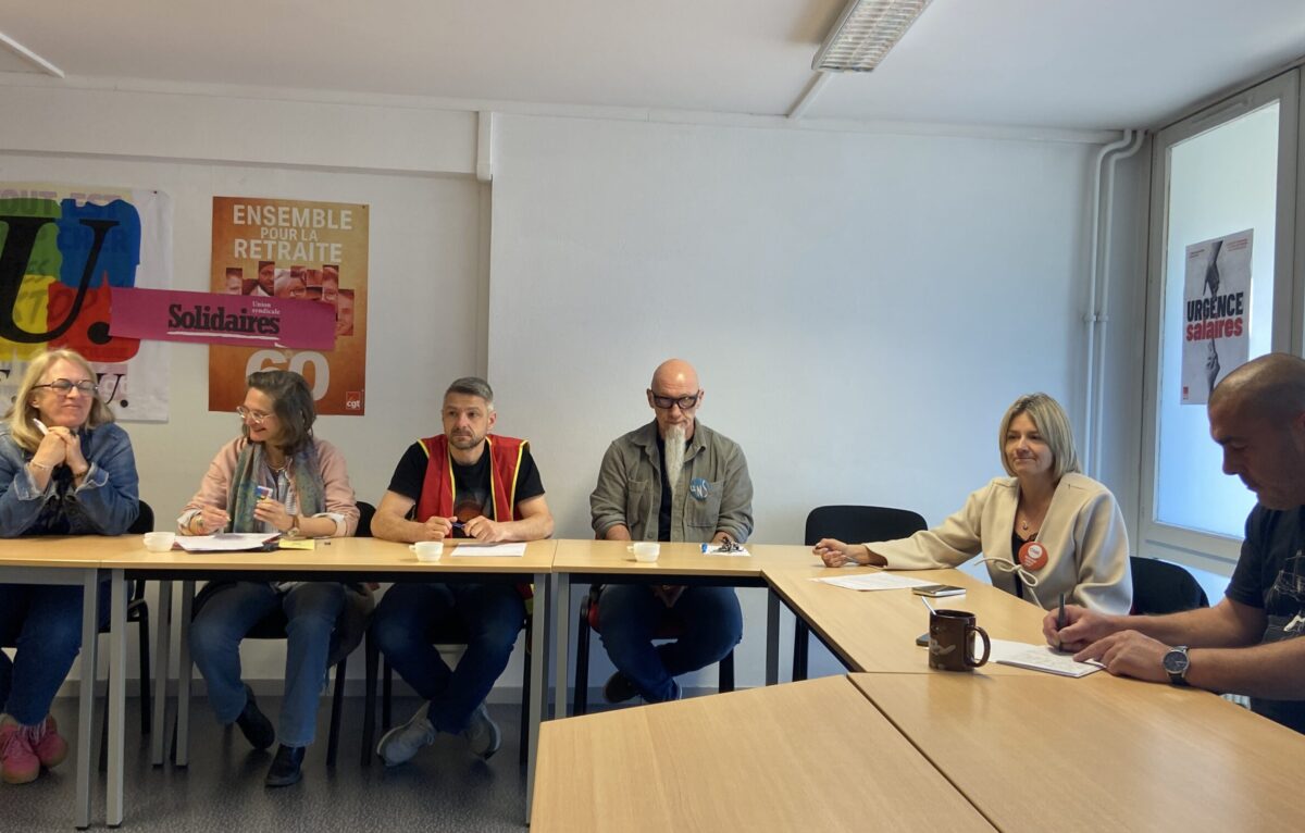 Florence Mathioly (Solidaire), Bénédicte Ponçot (co secrétaire départemental de FSU,), Florian Choley (CGT), Stéphane Faucogney (UNSA), Mélanie Meier secrétaire générale adjointe de l'union régionale BFC (CFDT), Romuald Colomb (CFDT). &copy; Élodie R.